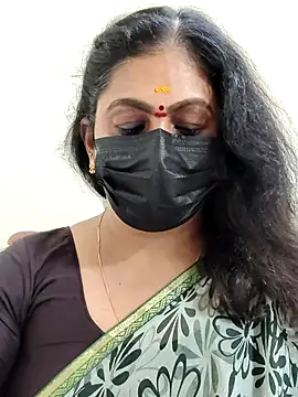 Sweetie swetha37 online show from November 20, 2025, 5:57 pm