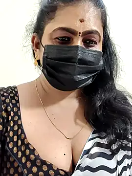 Snapshot of Sweetie_swetha37 chatting on March 8, 2026, 6:11 pm Sweetie swetha37 online show from March 8, 2026, 6:11 pm