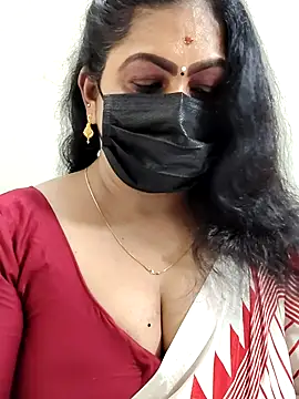 Snapshot of Sweetie_swetha37 chatting on March 9, 2026, 9:24 am Sweetie swetha37 online show from March 9, 2026, 9:24 am