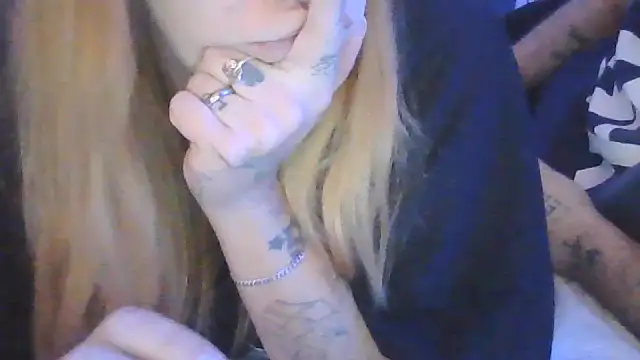 NibbleSweetie online show from October 10, 2025, 10:54 pm