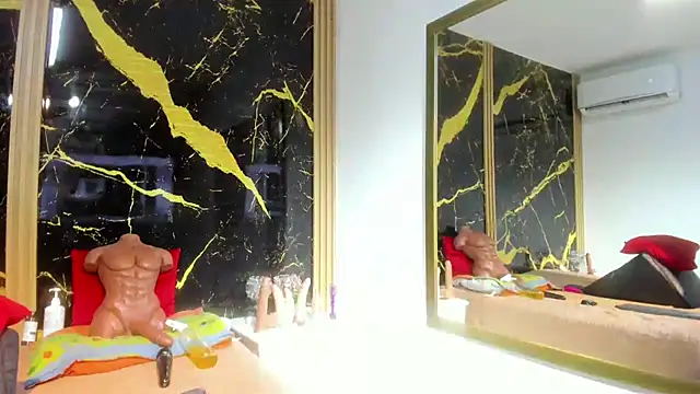 AdrianaVegga online show from January 11, 2026, 3:30 pm