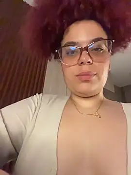 Enyagleam  online show from March 3, 2026, 1:45 am