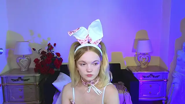 RosesKate online show from September 10, 2025, 4:44 am