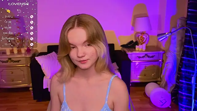 RosesKate online show from November 14, 2025, 11:58 am