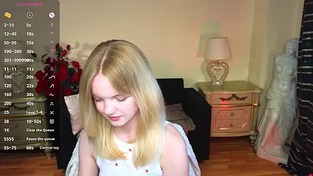 RosesKate online show from September 23, 2025, 11:50 am