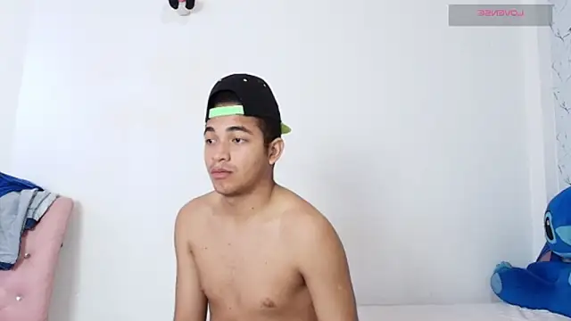 Snapshot of Twink_angel3 chatting on October 11, 2025, 3:02 pm Twink angel3 online show from October 11, 2025, 3:02 pm