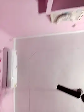 Nitika Angel online show from November 17, 2025, 6:01 pm