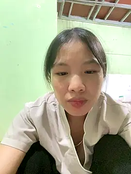 QueenLink online show from October 14, 2025, 4:07 pm