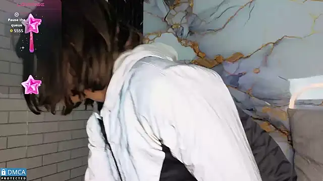 Snapshot of nena_cupcake_ chatting on November 4, 2025, 11:14 am nena cupcake online show from November 4, 2025, 11:14 am