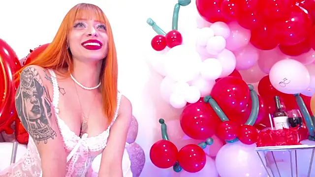 skinnyoranges online show from April 17, 2026, 10:45 pm