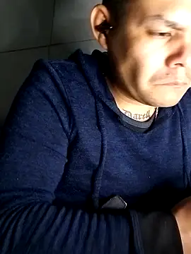 Snapshot of fboycdjuaez chatting on October 21, 2025, 4:06 pm fboycdjuaez online show from October 21, 2025, 4:06 pm