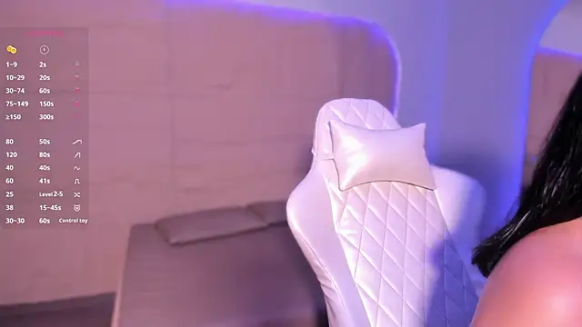 Snapshot of HannahMontgomery chatting on February 3, 2026, 4:12 pm HannahMontgomery online show from February 3, 2026, 4:12 pm