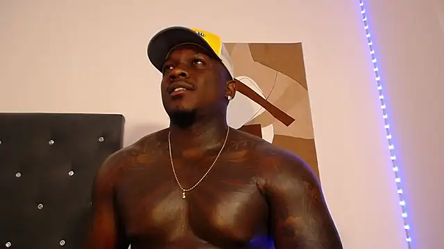 JoshMorri online show from November 15, 2025, 11:42 pm