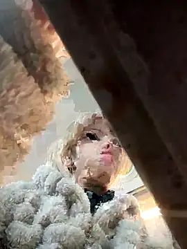 elisabethflores online show from January 6, 2026, 10:03 pm