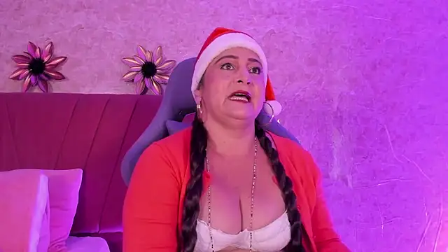 PalomaLombardi online show from December 20, 2025, 8:12 pm