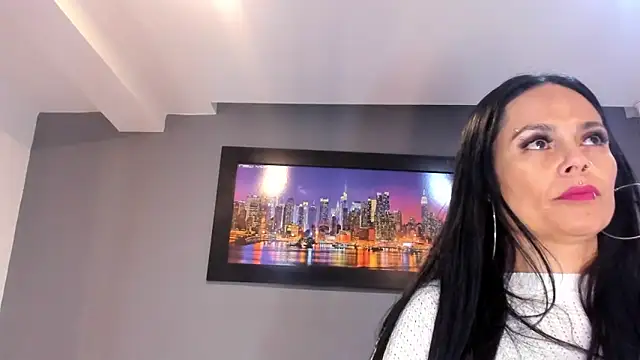 CharlotteCottin online show from February 6, 2026, 11:28 am