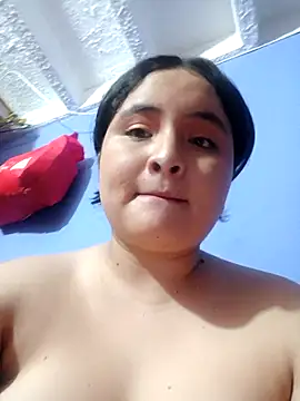 sweetiemelody online show from October 10, 2025, 12:11 am
