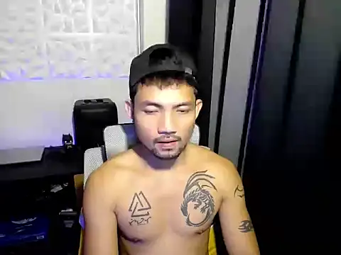 Thefriskyasian online show from September 18, 2025, 6:33 pm