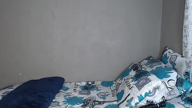 Lunalee online show from December 19, 2025, 9:11 am