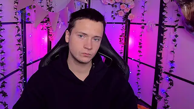 ZackNeal online show from October 9, 2025, 5:30 am