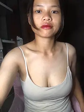 Snapshot of Hana-44 chatting on September 9, 2025, 6:28 pm Hana-44 online show from September 9, 2025, 6:28 pm