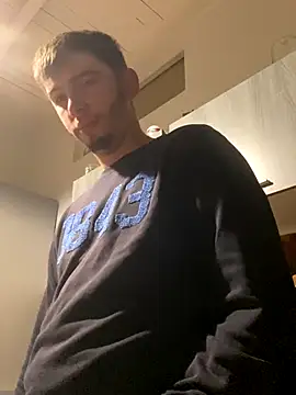 coupleamateurfun23 online show from December 4, 2025, 8:02 am