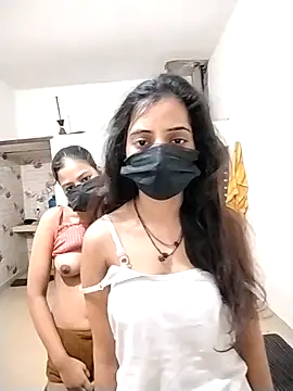 Hot-komall online show from January 15, 2026, 4:27 am