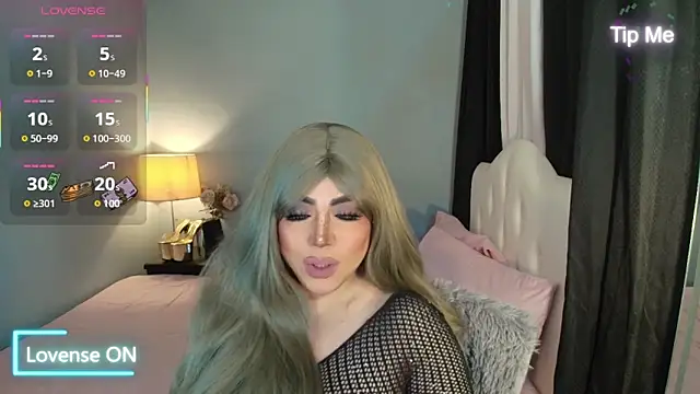 Unforgettable Maria online show from December 15, 2025, 3:12 am