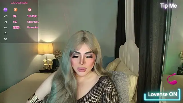 Unforgettable Maria online show from November 12, 2025, 5:44 am