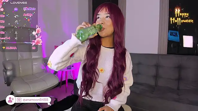 jennie whitee online show from October 27, 2025, 11:44 am