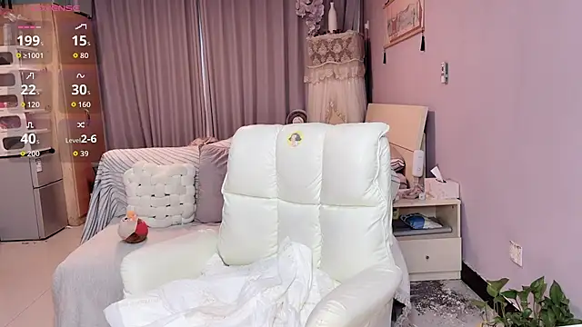 Snapshot of Y2Luvk chatting on September 24, 2025, 11:54 pm Y2Luvk online show from September 24, 2025, 11:54 pm