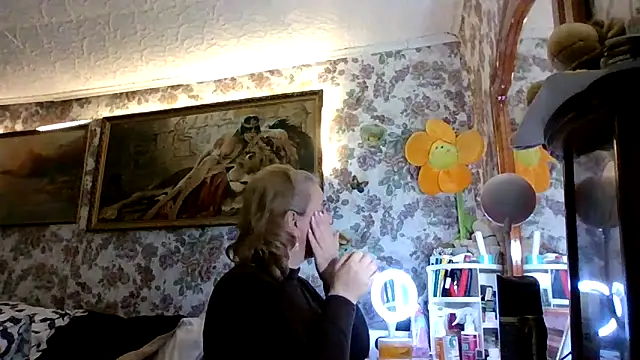 LustyyX online show from December 18, 2025, 6:07 am