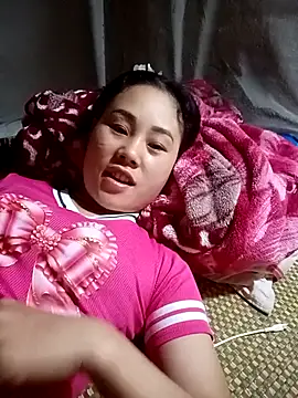 Ruaiuoi online show from April 18, 2026, 12:18 pm