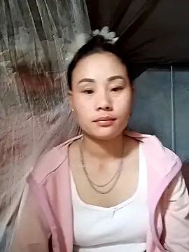 Ruaiuoi online show from March 5, 2026, 12:13 pm