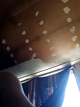 lucho2328 online show from November 9, 2025, 7:29 pm