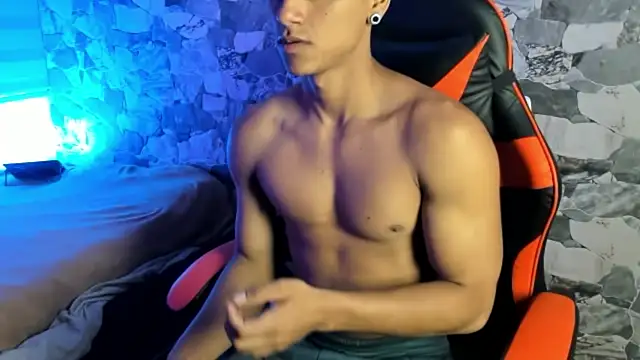 ZYZZ1312 online show from June 2, 2026, 1:05 am