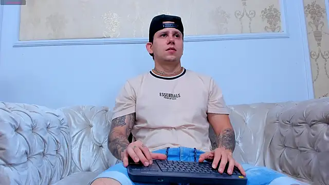 Scott Clark online show from December 16, 2025, 10:52 am