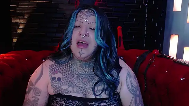 Venus Rock online show from November 17, 2025, 3:43 am