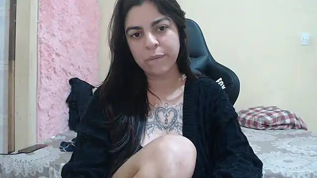 Snapshot of ayanahot_ chatting on October 2, 2025, 1:14 pm ayanahot online show from October 2, 2025, 1:14 pm