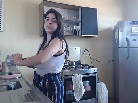 Snapshot of ayanahot_ chatting on September 10, 2025, 1:21 pm ayanahot online show from September 10, 2025, 1:21 pm