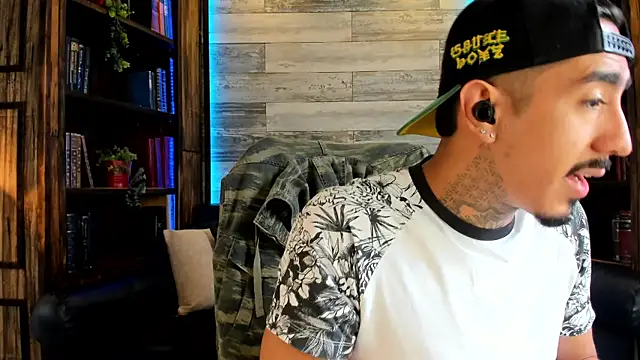 Donovan Desmond online show from January 5, 2026, 8:34 pm