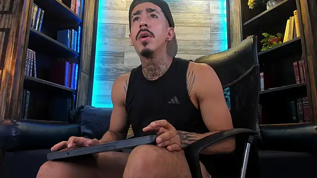 Donovan Desmond online show from September 10, 2025, 10:53 pm