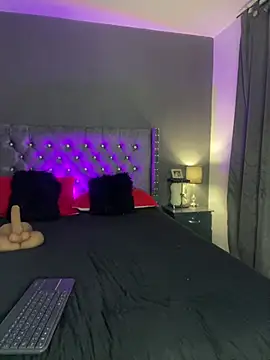 sofii escobar online show from March 6, 2026, 7:36 am