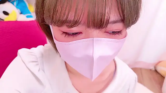 Azusa DoMybest online show from November 10, 2025, 3:11 am