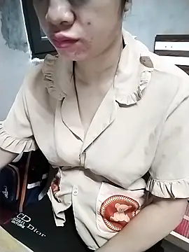 Mie rose online show from October 18, 2025, 12:34 am