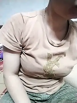 Mie rose online show from October 22, 2025, 1:43 pm