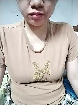 Mie rose online show from March 26, 2026, 1:53 pm