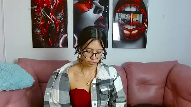 Miahotcs1 online show from March 8, 2026, 1:14 pm