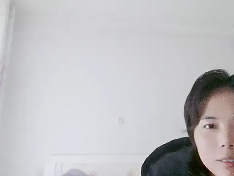 Snapshot of huihui520-- chatting on October 8, 2025, 8:38 am huihui520-- online show from October 8, 2025, 8:38 am