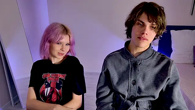 Snapshot of Bonnie_And_C1yde chatting on November 12, 2025, 5:17 pm Bonnie And C1yde online show from November 12, 2025, 5:17 pm